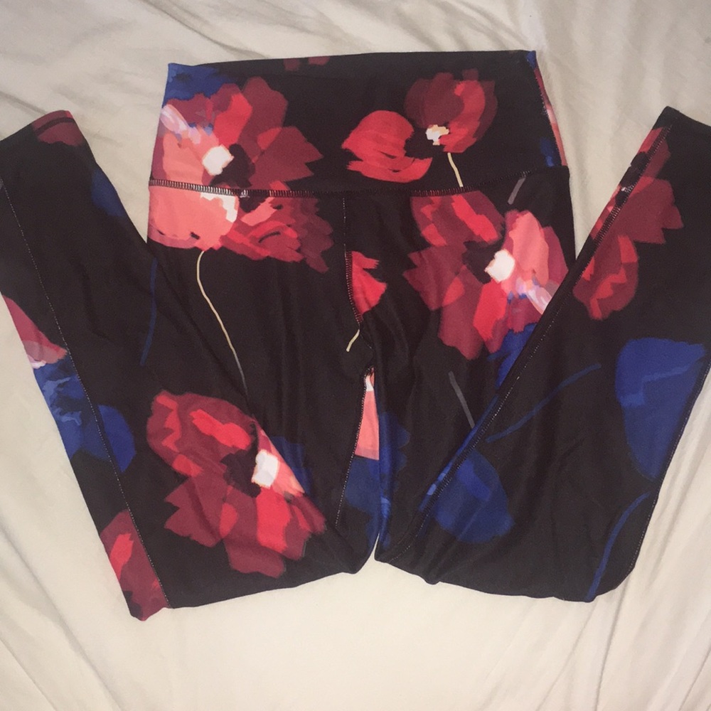 Fabletics Flower Leggings